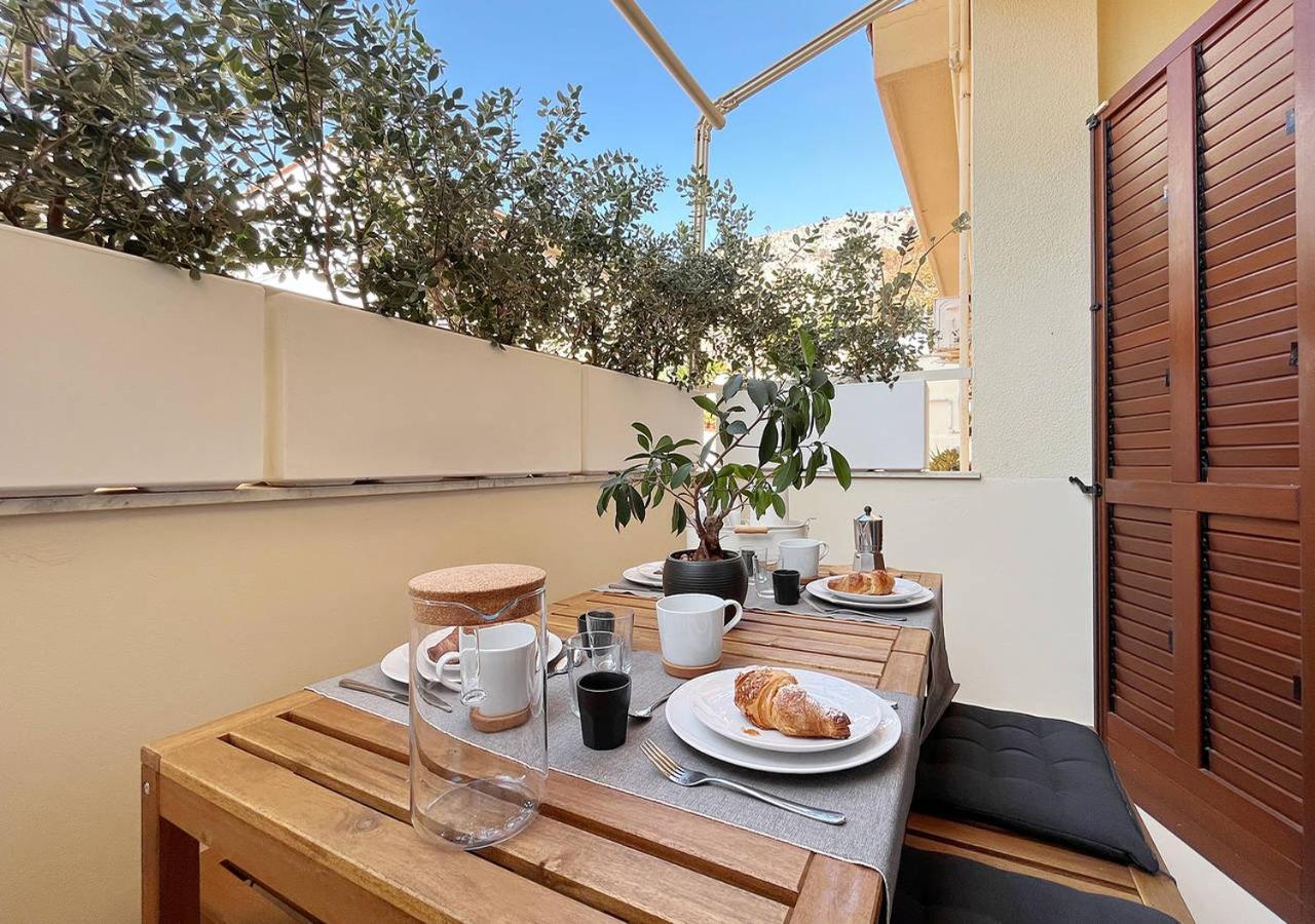 Solemar Sicilia - White Loft Appartement Palermo Buitenkant foto