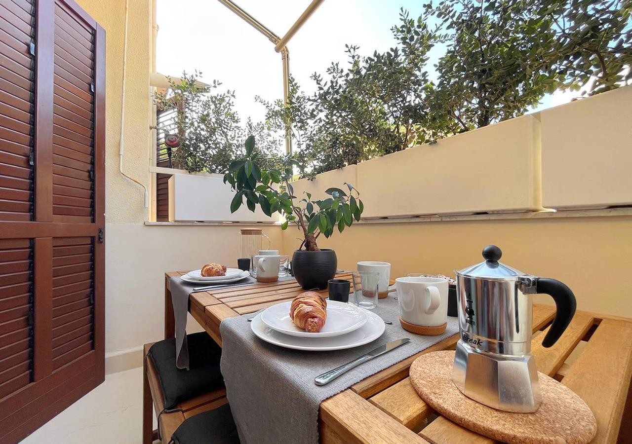 Solemar Sicilia - White Loft Appartement Palermo Buitenkant foto